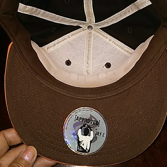 Rocawear Fitted Cap - Picture 7 of 8